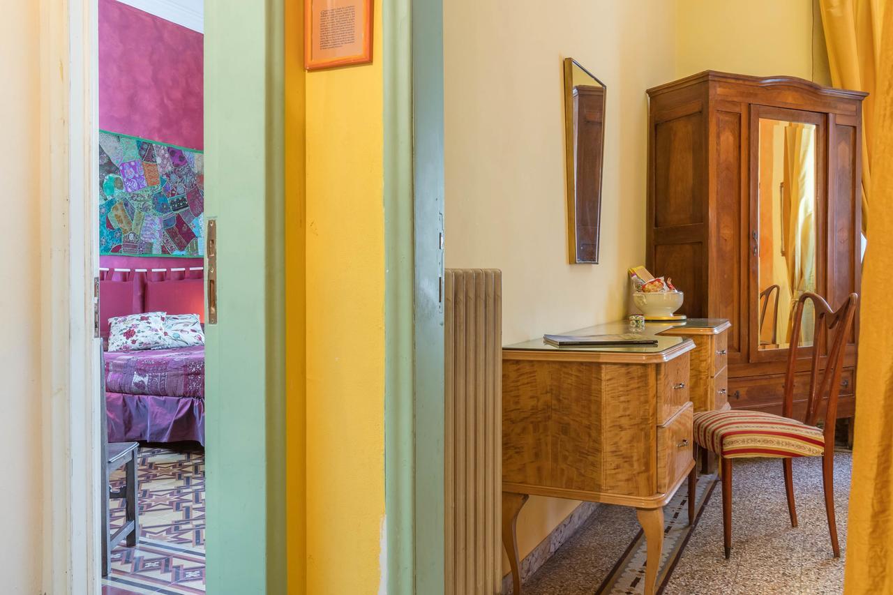 ホテル A Casa Di Virgilio フィレンツェ エクステリア 写真