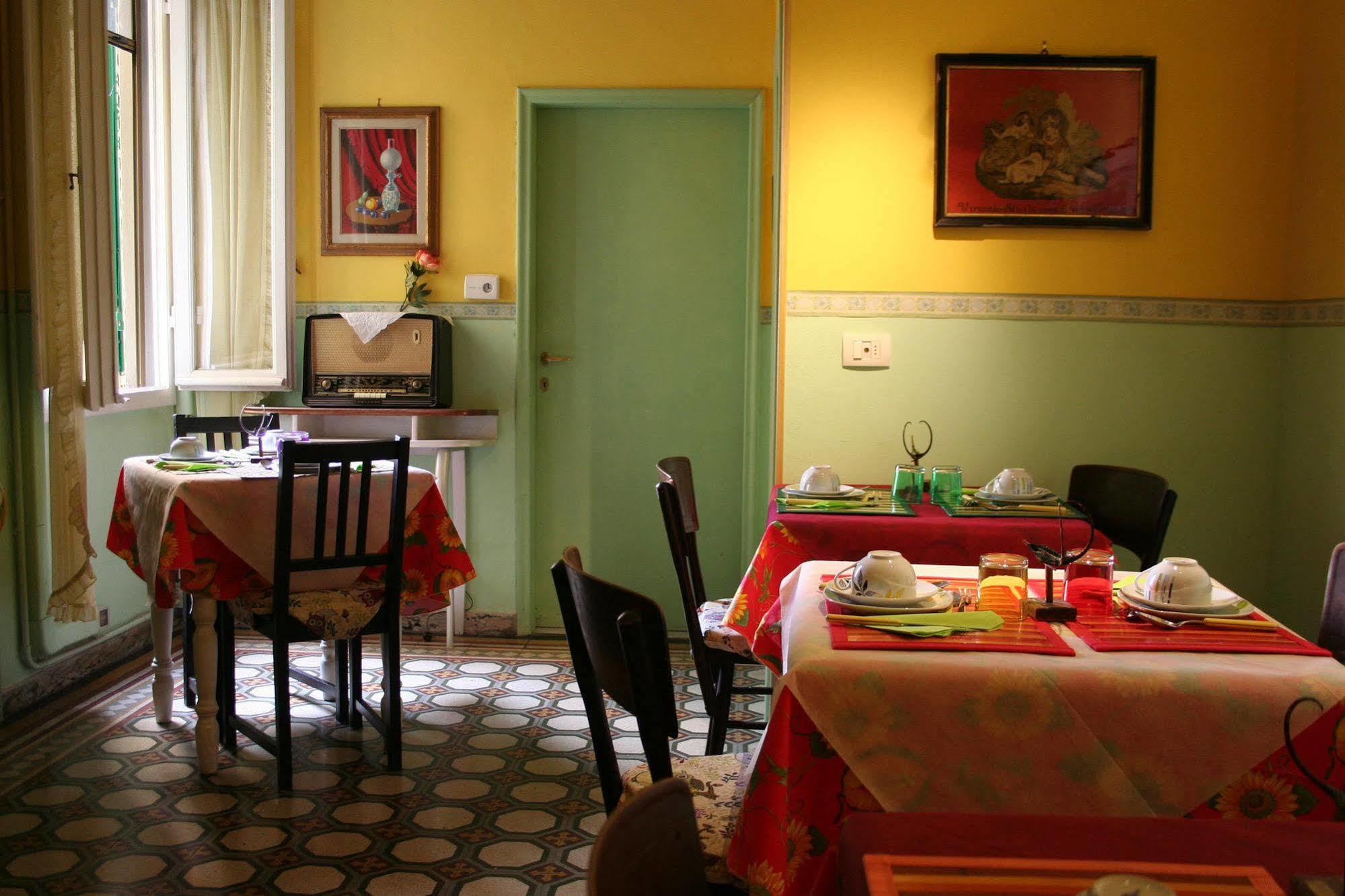 ホテル A Casa Di Virgilio フィレンツェ エクステリア 写真